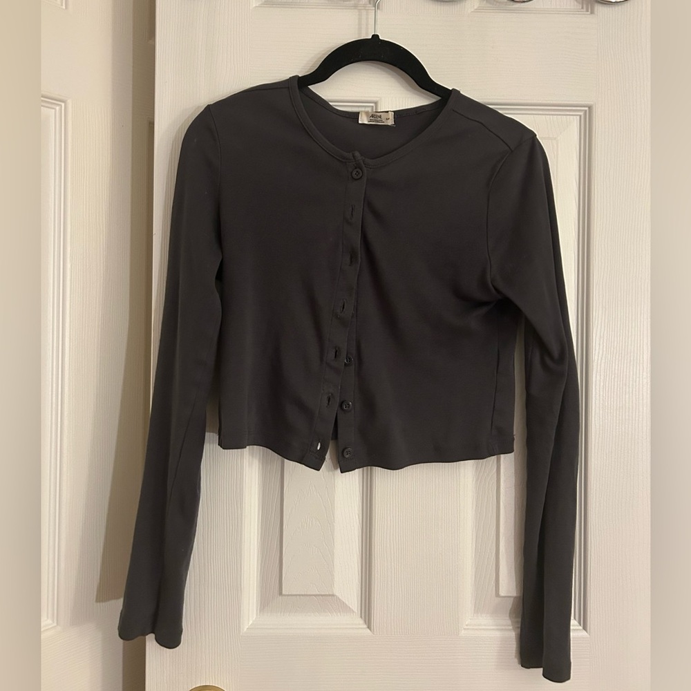 Cropped cardigan